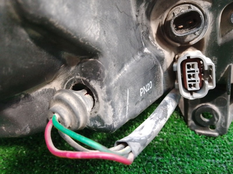 Recambio de faro izquierdo para mazda mpv ii (lw) 2.0 di referencia OEM IAM   