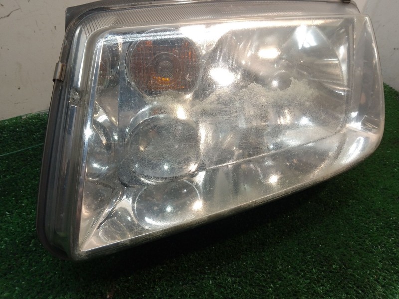 Recambio de faro izquierdo para volkswagen bora i (1j2) 1.6 16v referencia OEM IAM 96413900 96364500 96359700L