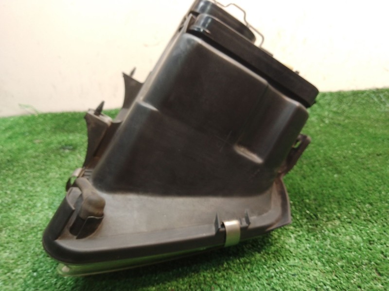 Recambio de faro izquierdo para volkswagen bora i (1j2) 1.6 16v referencia OEM IAM 96413900 96364500 96359700L