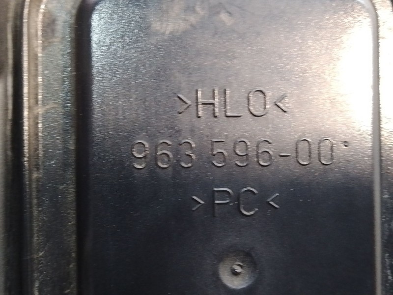 Recambio de faro izquierdo para volkswagen bora i (1j2) 1.6 16v referencia OEM IAM 96413900 96364500 96359700L