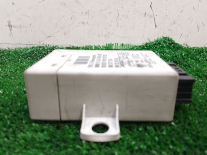 Recambio de modulo electronico para bmw 5 (e39) 523 i referencia OEM IAM 61356905667 608377UT YWC107130