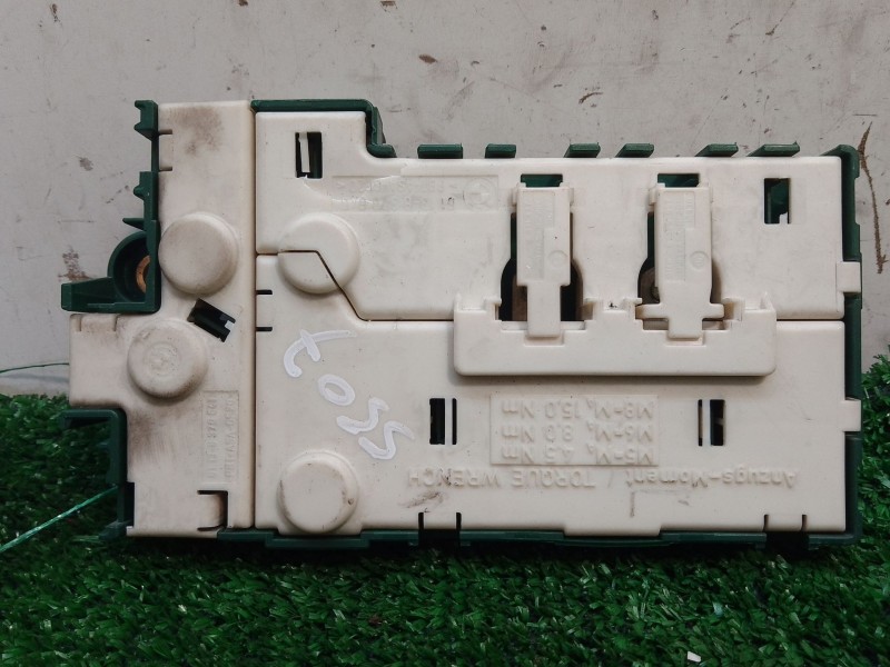 Recambio de caja reles / fusibles para bmw 5 (e39) 523 i referencia OEM IAM 61138370641 5518361 61138367768