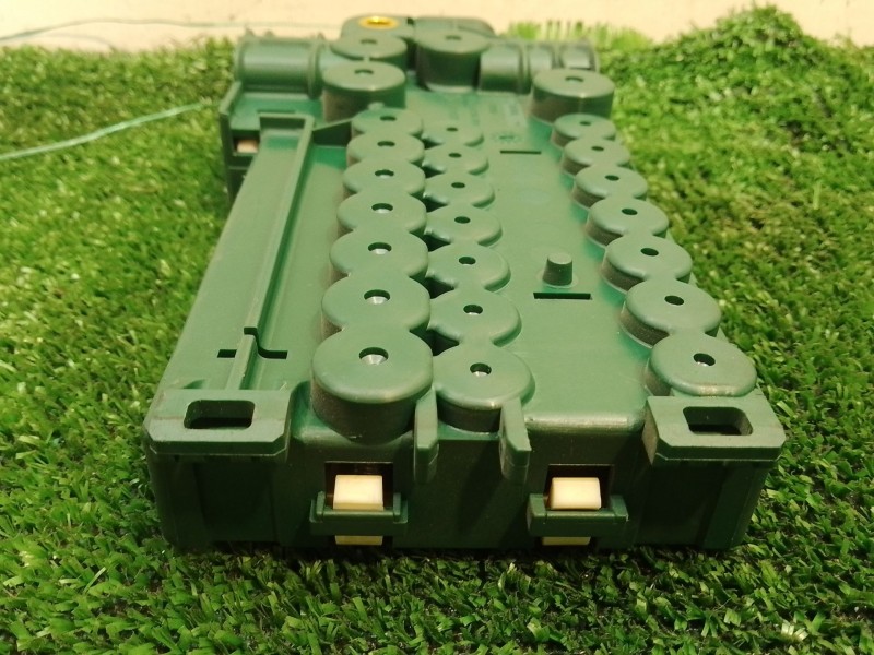 Recambio de caja reles / fusibles para bmw 5 (e39) 523 i referencia OEM IAM 61138370641 5518361 61138367768