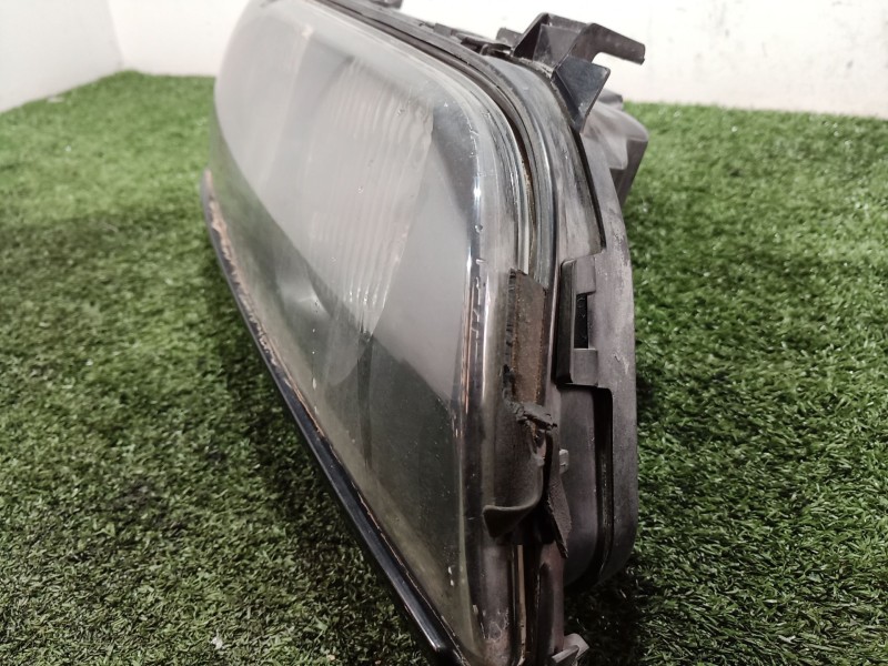 Recambio de faro derecho para bmw 5 (e39) 523 i referencia OEM IAM   