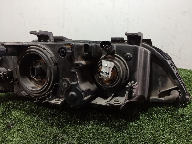 Recambio de faro izquierdo para bmw 5 (e39) 523 i referencia OEM IAM   