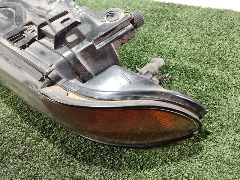 Recambio de faro izquierdo para bmw 5 (e39) 523 i referencia OEM IAM   