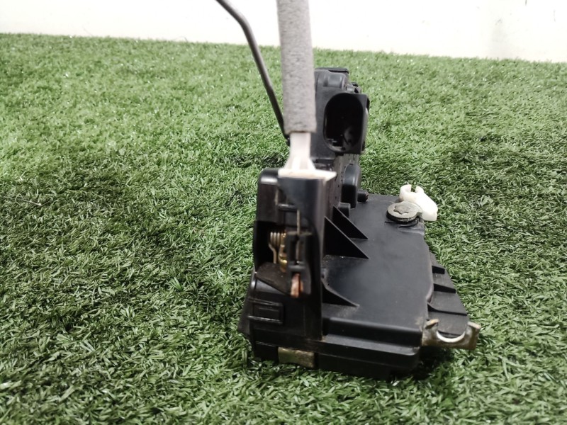 Recambio de cerradura puerta trasera izquierda para bmw 3 (e46) 320 d referencia OEM IAM   