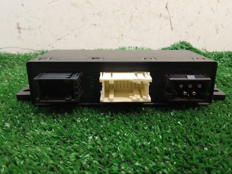 Recambio de modulo electronico para bmw 5 (e39) 523 i referencia OEM IAM 613569042559 0900101 689667