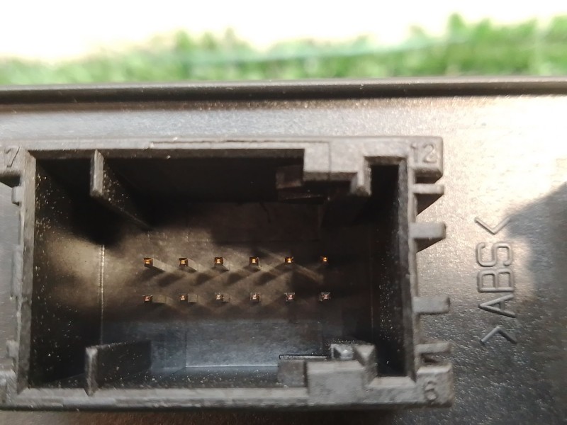 Recambio de modulo electronico para bmw 5 (e39) 523 i referencia OEM IAM 613569042559 0900101 689667