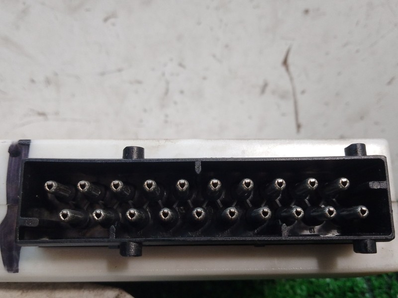 Recambio de modulo electronico para bmw 5 (e39) 523 i referencia OEM IAM 5DK00704727 12037310 61356901225