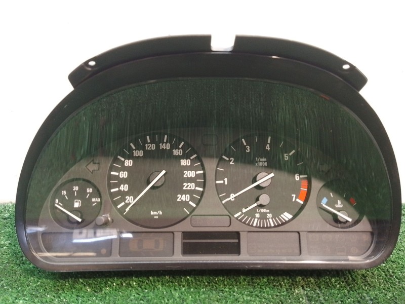 Recambio de cuadro instrumentos para bmw 5 (e39) 523 i referencia OEM IAM 110008735088 87001313 62116903794
