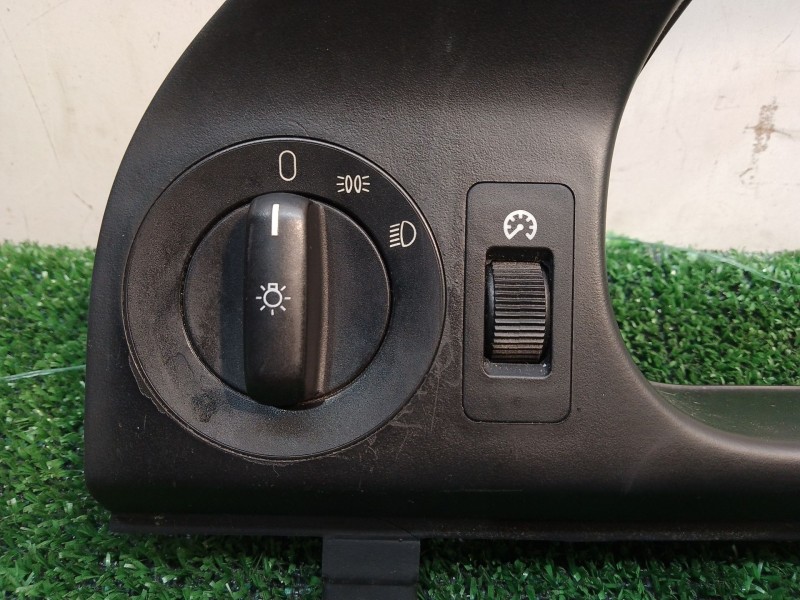 Recambio de mando luces para bmw 5 (e39) 523 i referencia OEM IAM 8159735 8159735 8159735