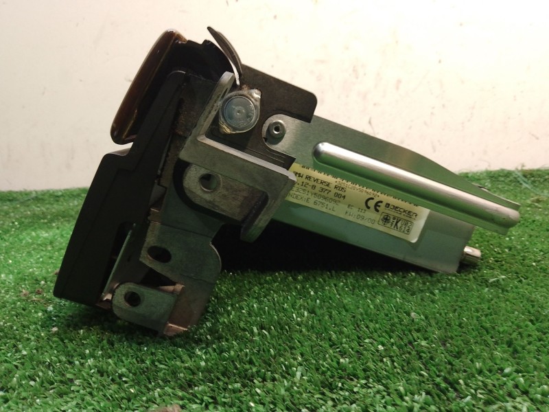 Recambio de sistema audio / radio cd para bmw 5 (e39) 523 i referencia OEM IAM 65128377004 51458184156 3251Y5096092