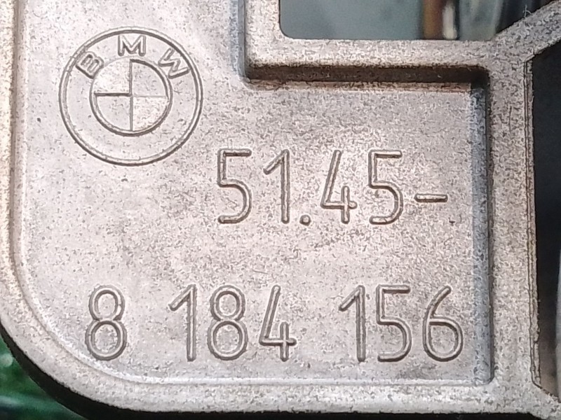 Recambio de sistema audio / radio cd para bmw 5 (e39) 523 i referencia OEM IAM 65128377004 51458184156 3251Y5096092