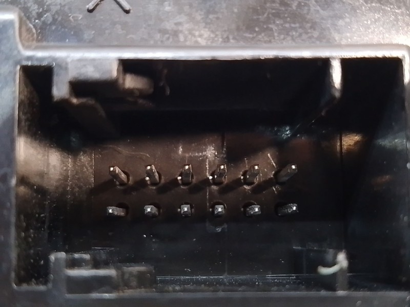 Recambio de mando elevalunas delantero izquierdo para bmw 5 (e39) 523 i referencia OEM IAM 6904306 6904306 474308