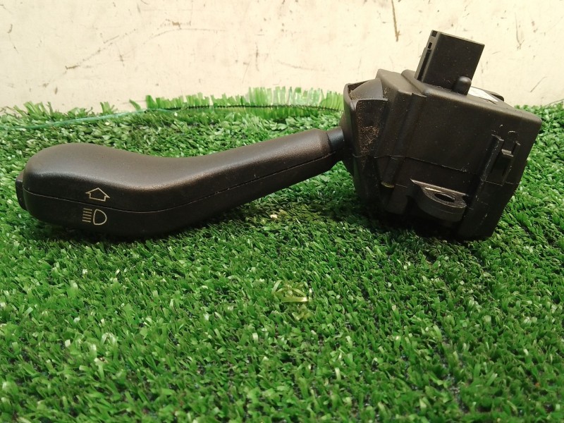 Recambio de mando intermitentes para bmw 5 (e39) 523 i referencia OEM IAM 8363668K 8363668K 01104010