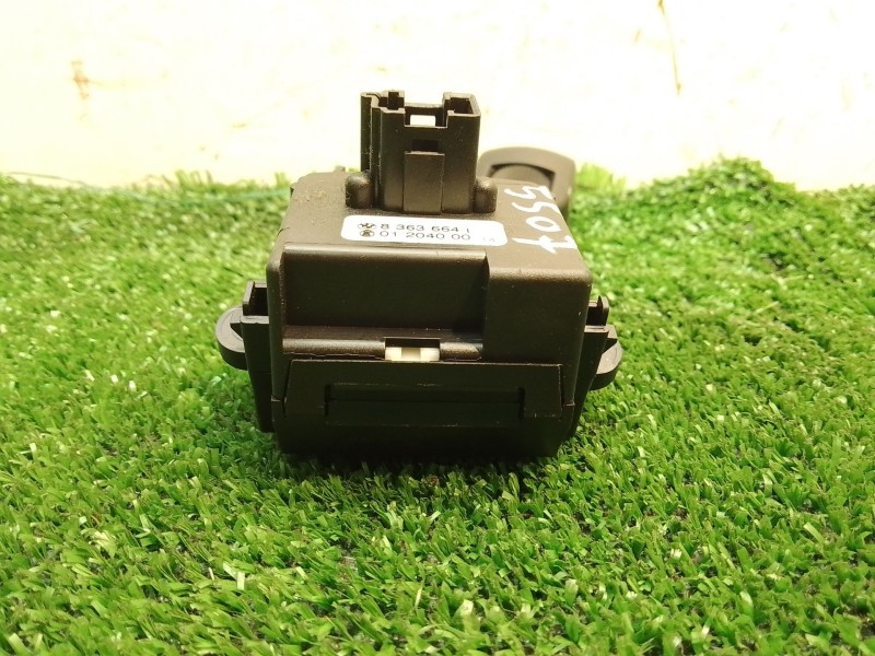 Recambio de mando limpia para bmw 5 (e39) 523 i referencia OEM IAM 8363664 8363664 01204000