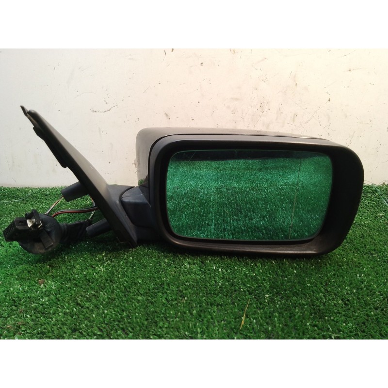 Recambio de retrovisor derecho para bmw 5 (e39) 523 i referencia OEM IAM 31024 0117351 32290R