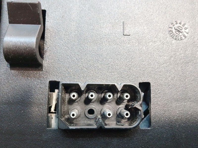 Recambio de piloto trasero izquierdo para bmw 5 (e39) 523 i referencia OEM IAM   