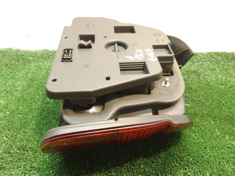 Recambio de piloto trasero izquierdo para bmw 5 (e39) 523 i referencia OEM IAM   