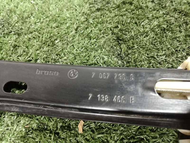 Recambio de elevalunas delantero derecho para bmw 1 (e81) 120 d referencia OEM IAM   