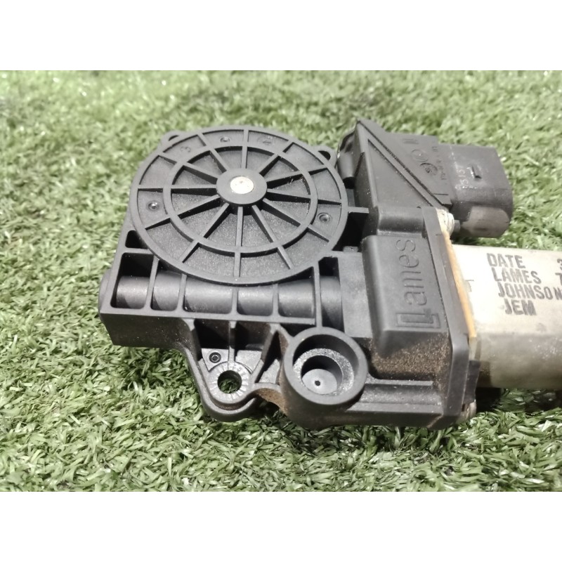 Recambio de motor elevalunas trasero izquierdo para bmw 1 (e81) 120 d referencia OEM IAM   
