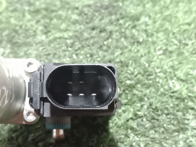 Recambio de motor elevalunas trasero izquierdo para bmw 1 (e81) 120 d referencia OEM IAM   