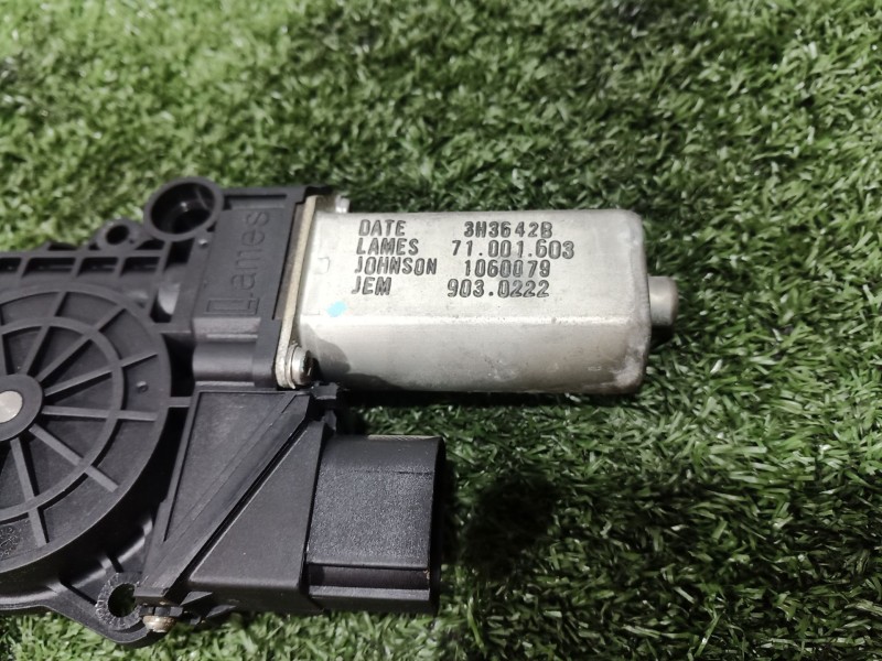 Recambio de motor elevalunas trasero derecho para bmw 1 (e81) 120 d referencia OEM IAM   