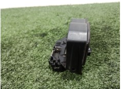 Recambio de cerradura puerta trasera derecha para bmw 1 (e81) 120 d referencia OEM IAM    2