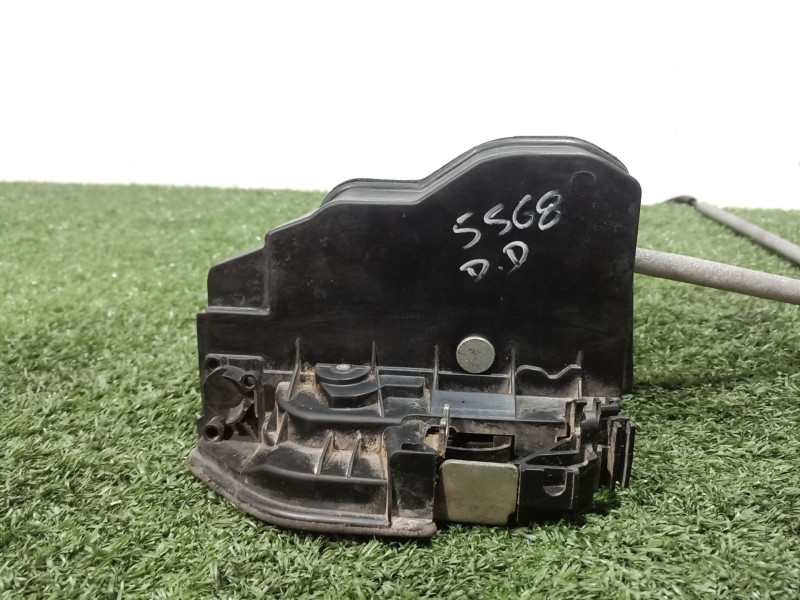 Recambio de cerradura puerta delantera derecha para bmw 1 (e81) 120 d referencia OEM IAM   