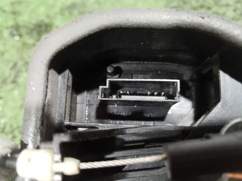 Recambio de cerradura puerta delantera derecha para bmw 1 (e81) 120 d referencia OEM IAM   