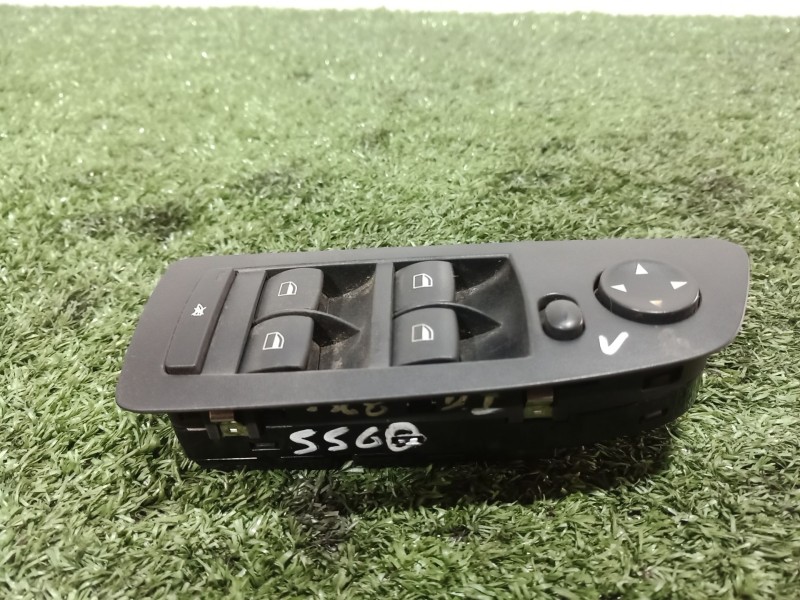 Recambio de mando elevalunas delantero izquierdo para bmw 1 (e81) 120 d referencia OEM IAM   