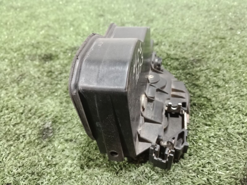 Recambio de cerradura puerta delantera izquierda para bmw 1 (e81) 120 d referencia OEM IAM   