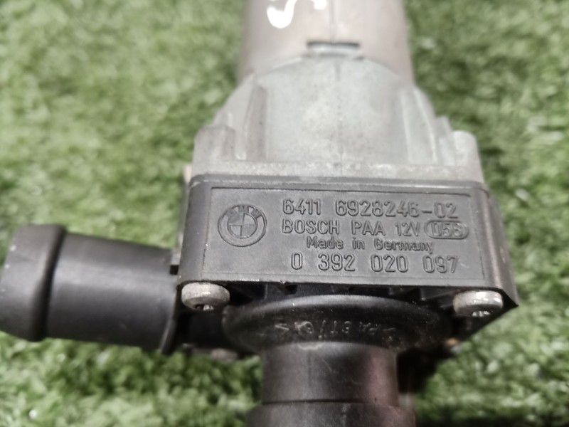 Recambio de bomba agua para bmw 1 (e81) 120 d referencia OEM IAM   