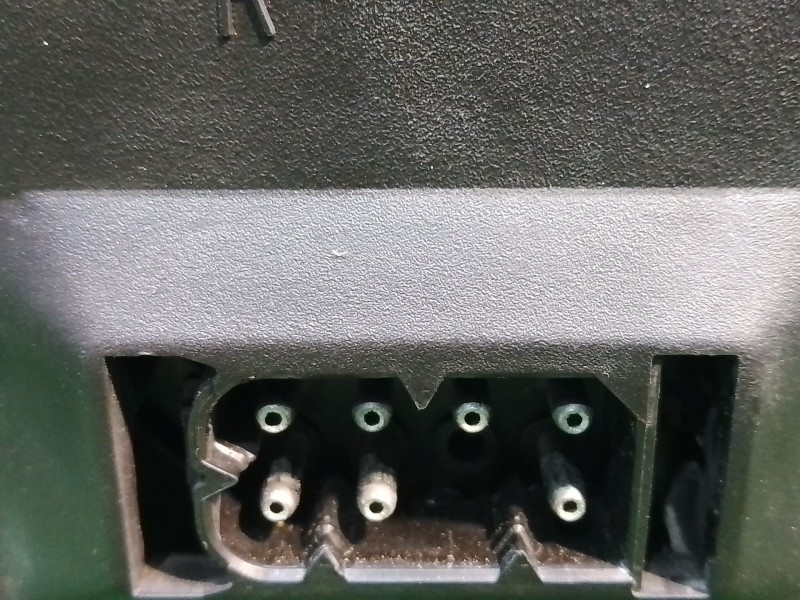 Recambio de piloto trasero derecho para bmw 5 (e39) 523 i referencia OEM IAM 8358832 8358832 2VP00724002