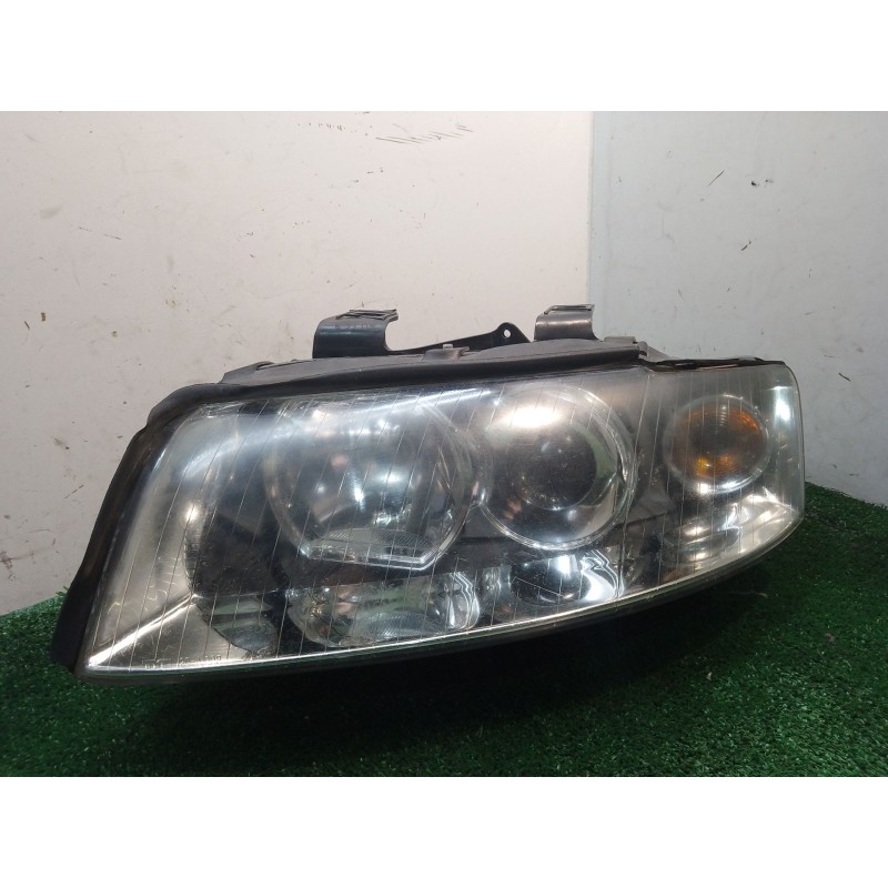 Recambio de faro izquierdo para audi a4 berlina (8e) 1.9 tdi (96kw) referencia OEM IAM 20A008 1364 3457A