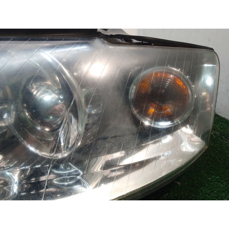 Recambio de faro izquierdo para audi a4 berlina (8e) 1.9 tdi (96kw) referencia OEM IAM 20A008 1364 3457A