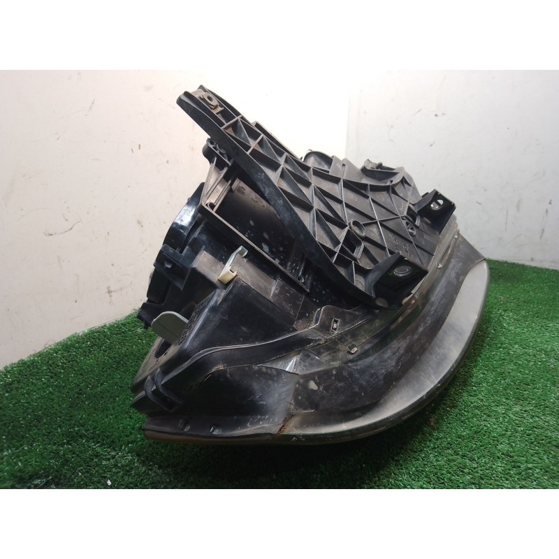 Recambio de faro izquierdo para audi a4 berlina (8e) 1.9 tdi (96kw) referencia OEM IAM 20A008 1364 3457A