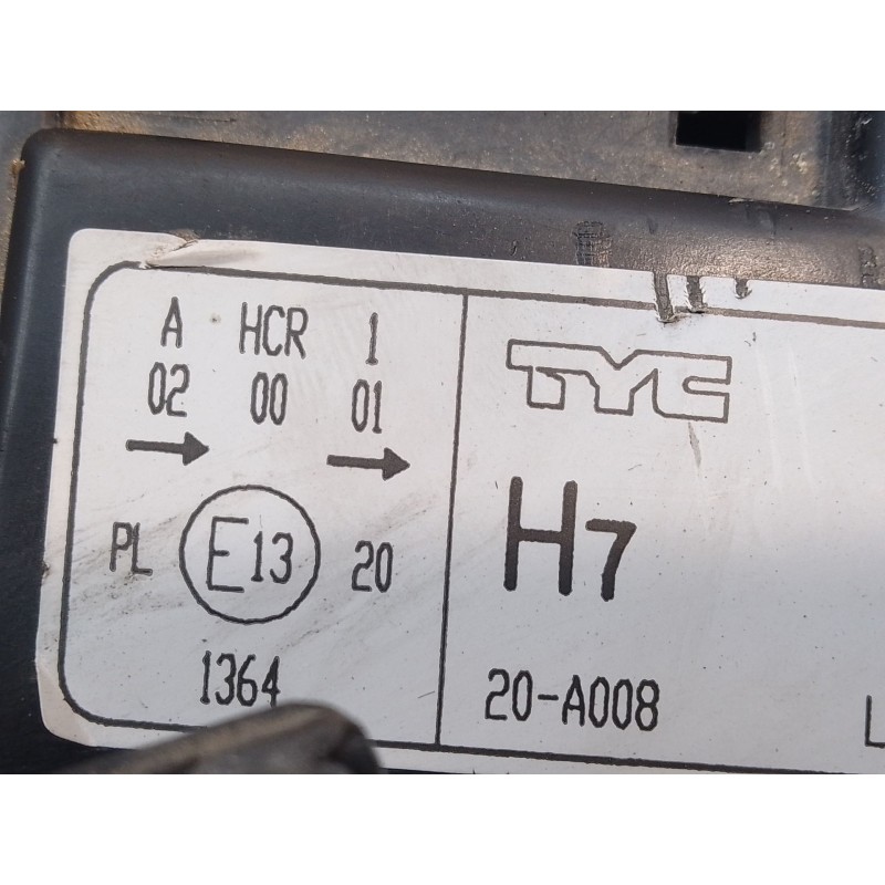 Recambio de faro izquierdo para audi a4 berlina (8e) 1.9 tdi (96kw) referencia OEM IAM 20A008 1364 3457A