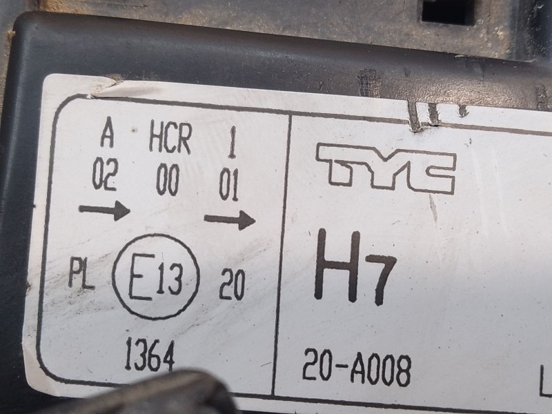 Recambio de faro izquierdo para audi a4 berlina (8e) 1.9 tdi (96kw) referencia OEM IAM 20A008 1364 3457A