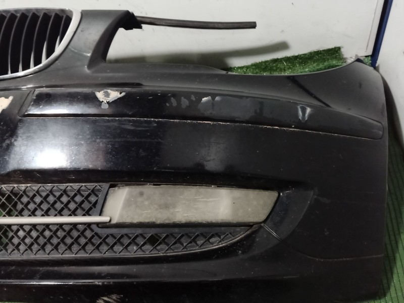 Recambio de paragolpes delantero para bmw 1 (e81) 120 d referencia OEM IAM   