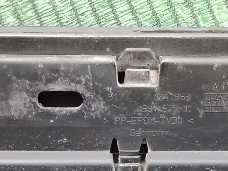 Recambio de faldon lateral para bmw 1 (e81) 120 d referencia OEM IAM   