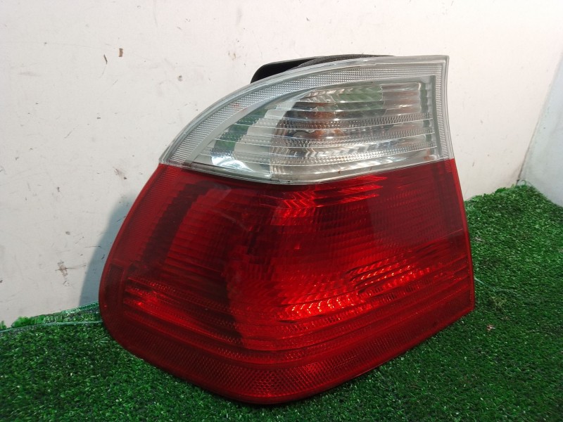 Recambio de piloto trasero izquierdo para bmw 3 (e46) 320 d referencia OEM IAM 8383821 63218383099 2300131I