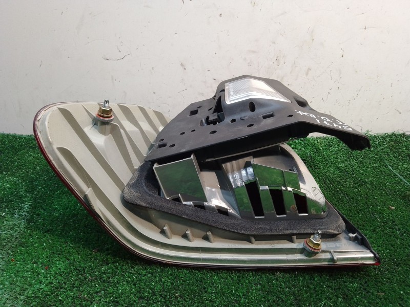 Recambio de piloto trasero derecho para bmw 3 (e46) 320 d referencia OEM IAM 8383822 230572 230014