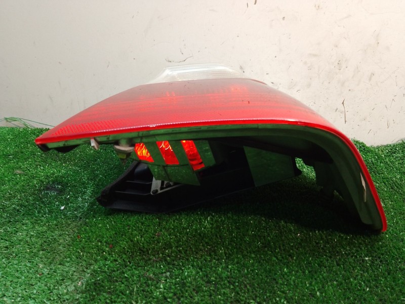 Recambio de piloto trasero derecho para bmw 3 (e46) 320 d referencia OEM IAM 8383822 230572 230014