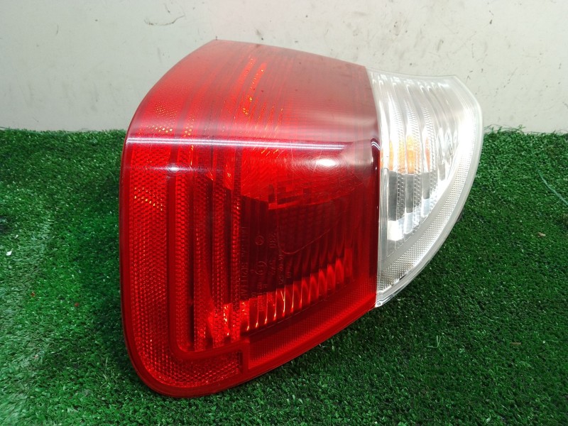 Recambio de piloto trasero derecho para bmw 3 (e46) 320 d referencia OEM IAM 8383822 230572 230014