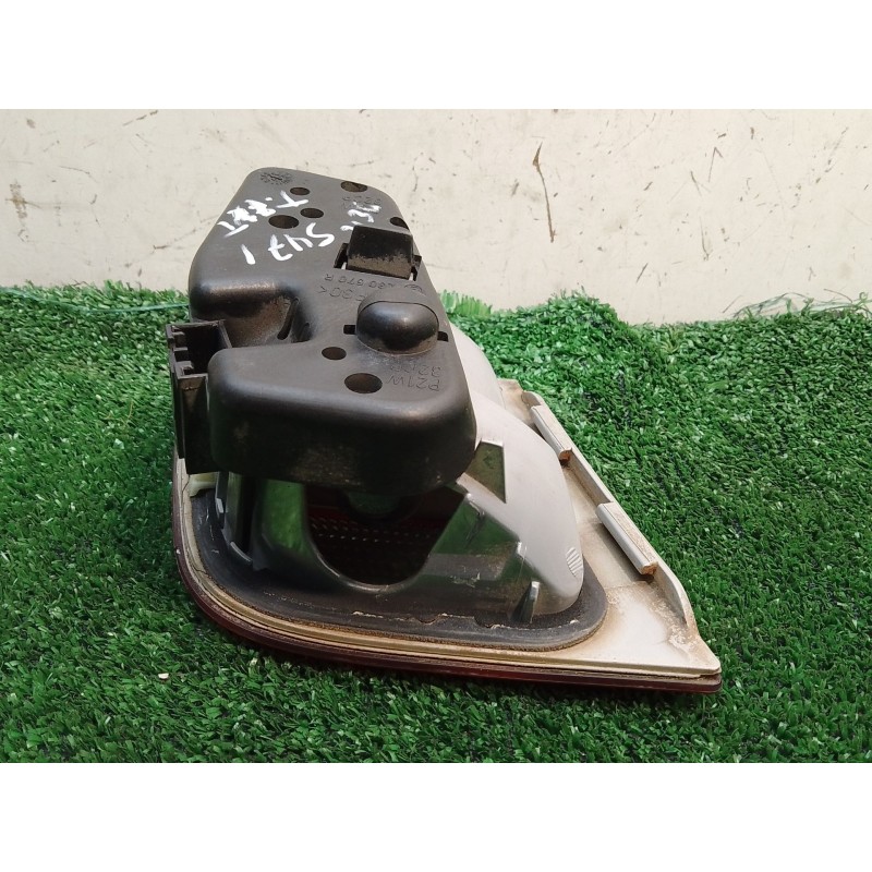 Recambio de piloto trasero derecho interior para bmw 3 (e46) 320 d referencia OEM IAM 8364924 230570R 230512