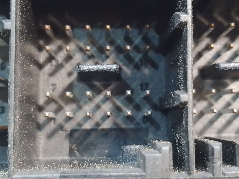 Recambio de centralita motor uce para bmw 3 (e46) 320 d referencia OEM IAM 0281010205  