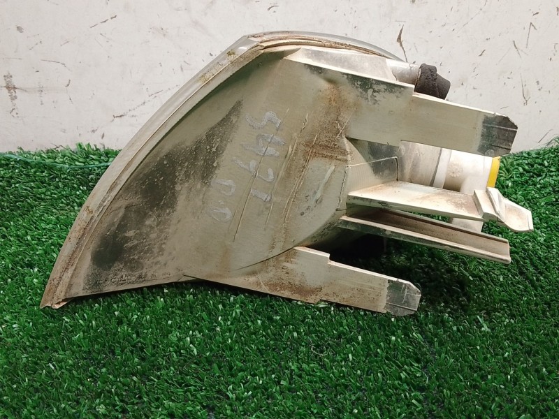 Recambio de piloto delantero derecho para bmw 3 (e46) 320 d referencia OEM IAM 0311328004 6902770 185668