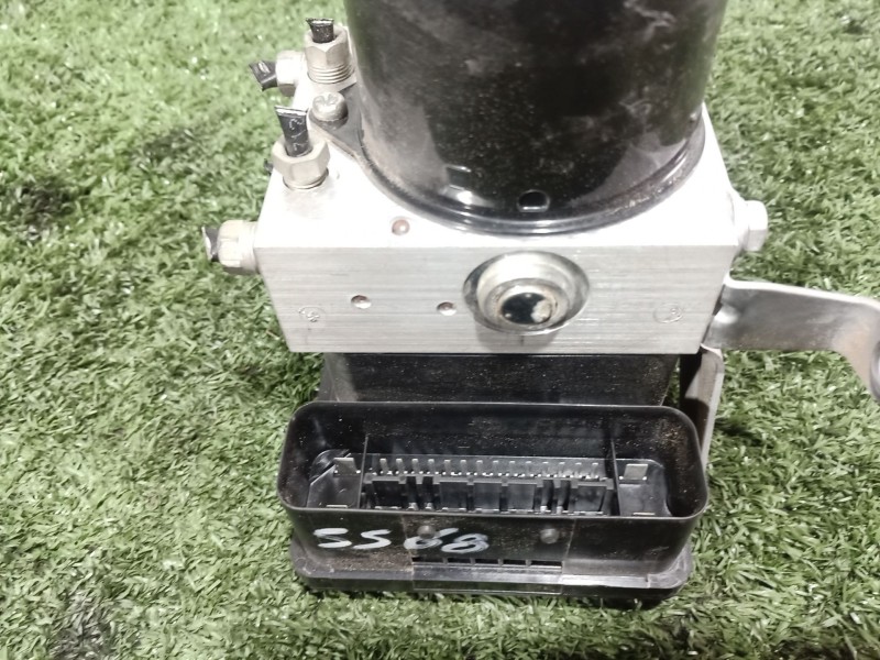 Recambio de abs para bmw 1 (e81) 120 d referencia OEM IAM   